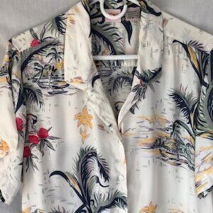 Vintage OP Ocean Pacific Women's White Floral Rayon Aloha Hawaiian Shirt XL